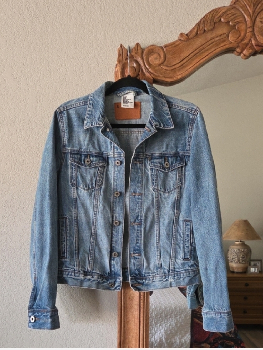 H&M Classic Blue Denim Jacket - Picture 2 of 9